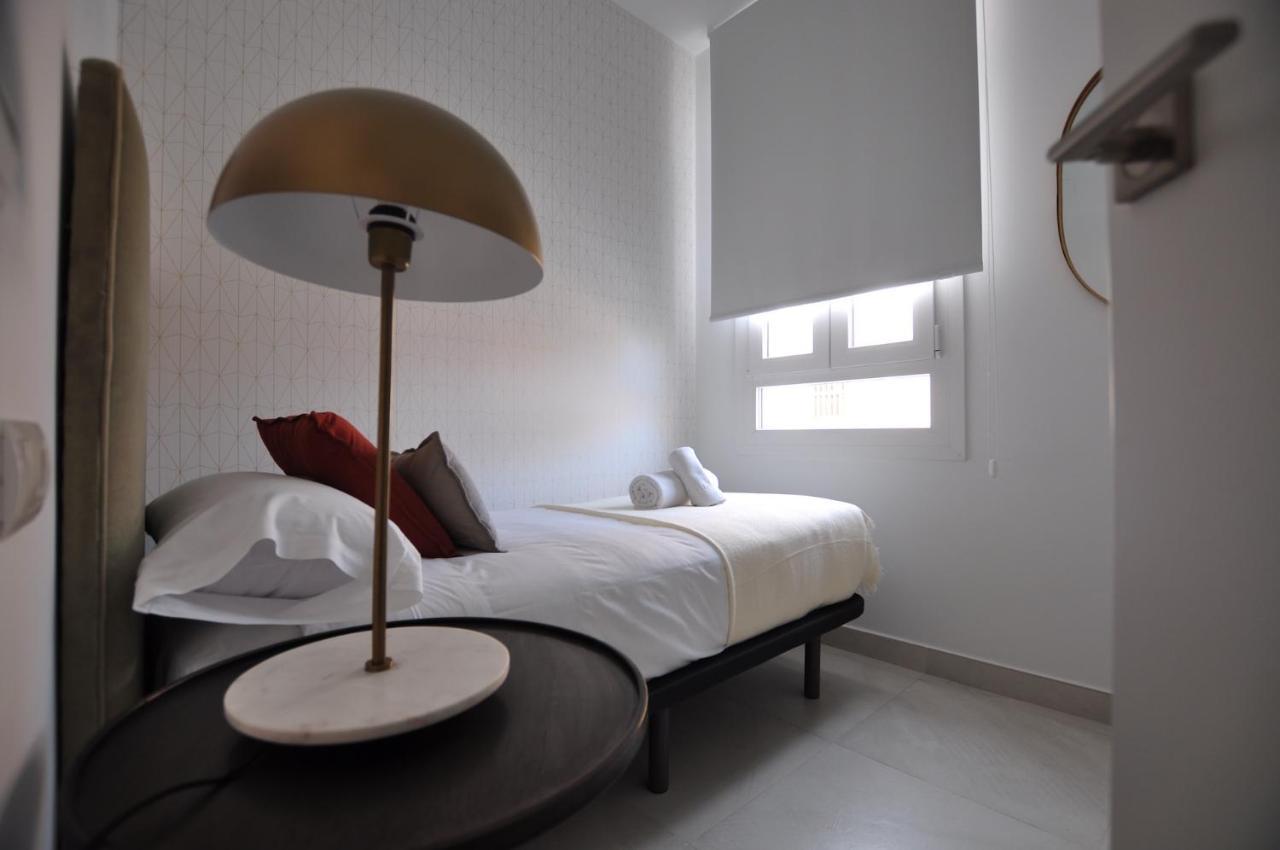 Capuchinos Cathedral Apartments Malaga Bagian luar foto